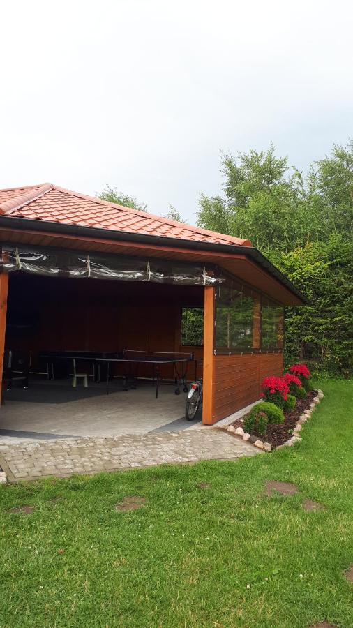 Domki Letniskowe Rekinek Ujście-Darłowskie Exterior foto