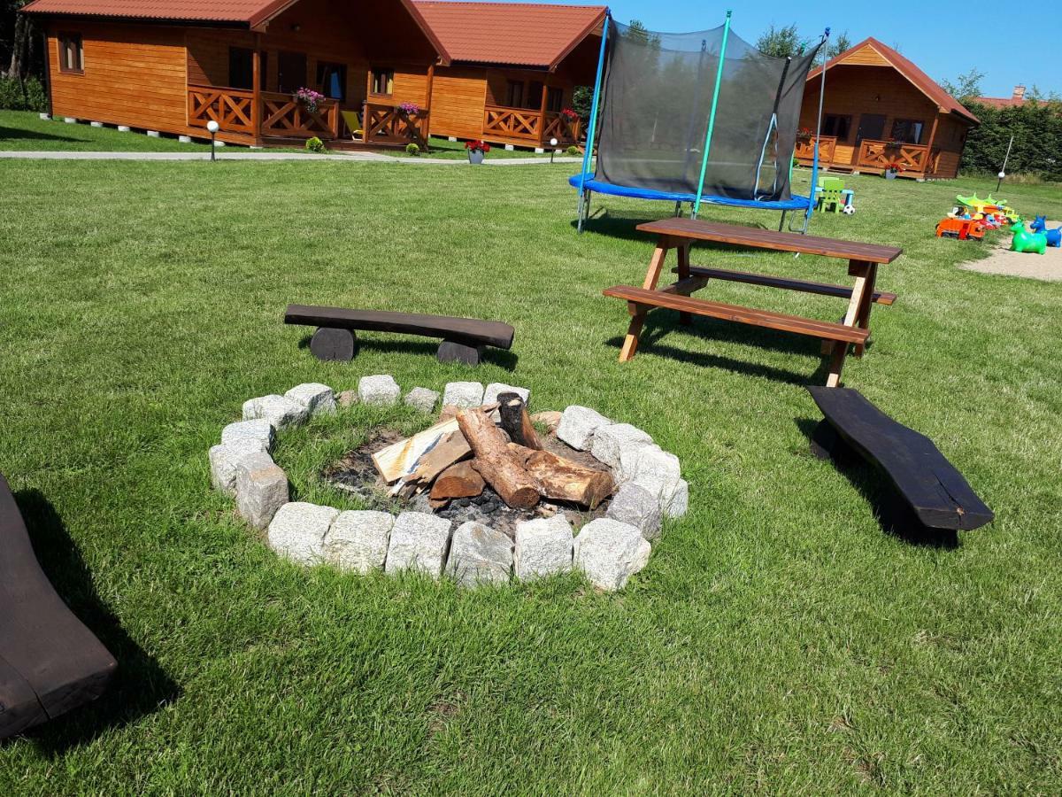 Domki Letniskowe Rekinek Ujście-Darłowskie Exterior foto